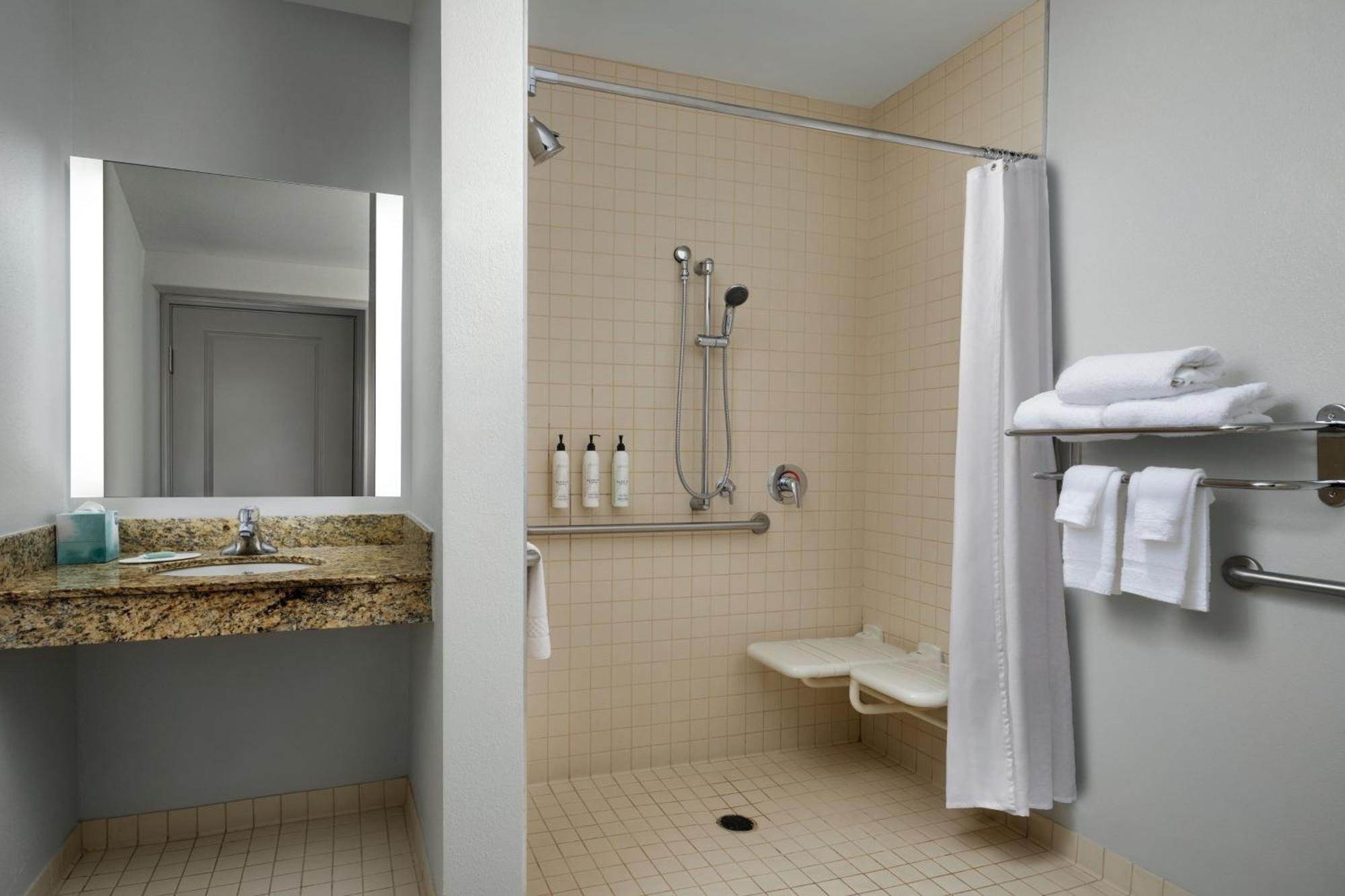 Towneplace Suites By Marriott Columbia Northwest/Harbison Eksteriør bilde